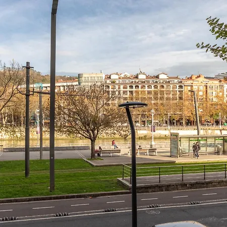 Apartamento Moderno Y Acogedor En El Corazón De *