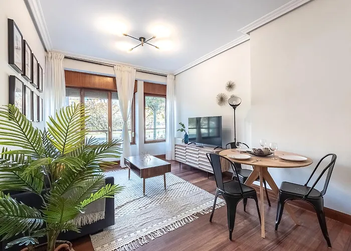 アパート Moderno Y Acogedor En El Corazon De ビルバオ